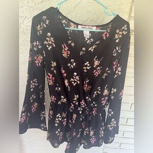 Floral romper size medium